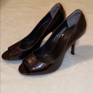 Brown, peep toe heel